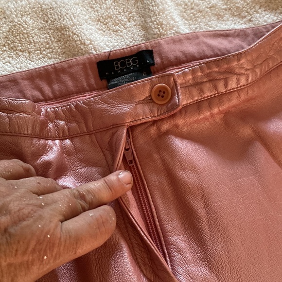 BCBGMAXAZRIA Leather Barbie pink shimmer cropped wide pants from Nordstroms - Picture 7 of 12